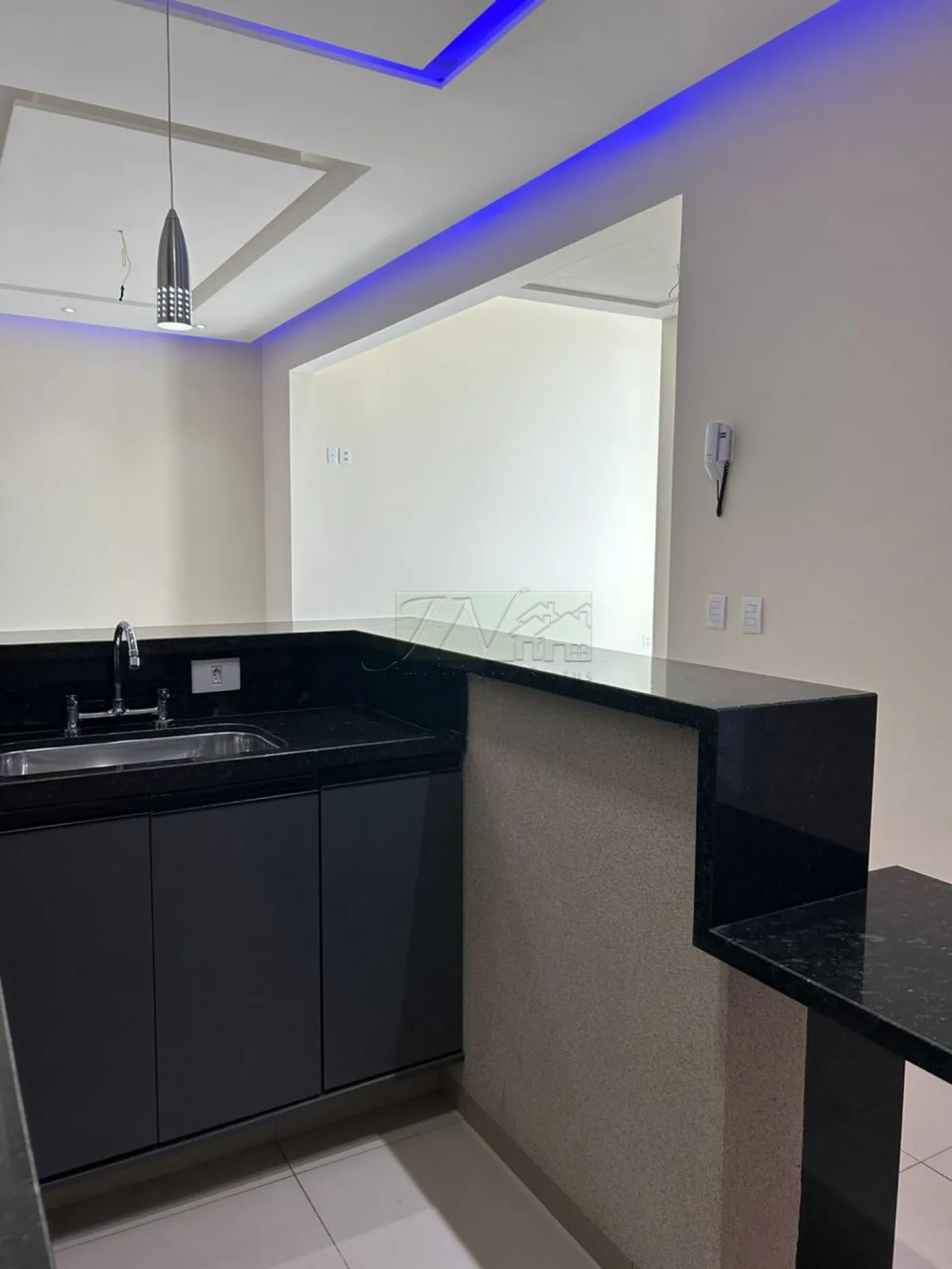 Alugar Residenciais / Casas em Santa Cruz do Rio Pardo R$ 2.700,00 - Foto 11