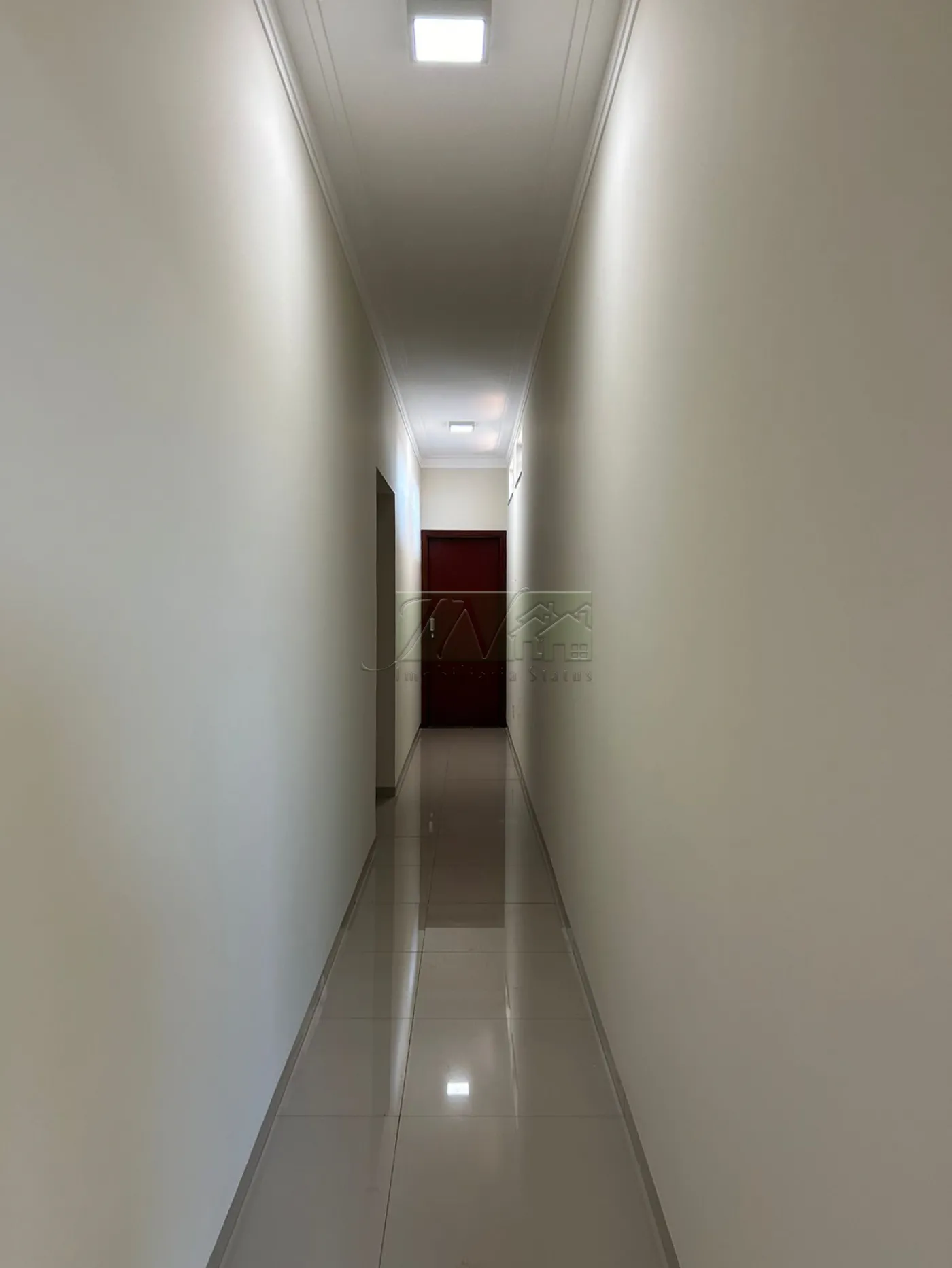 Alugar Residenciais / Casas em Santa Cruz do Rio Pardo R$ 2.700,00 - Foto 12