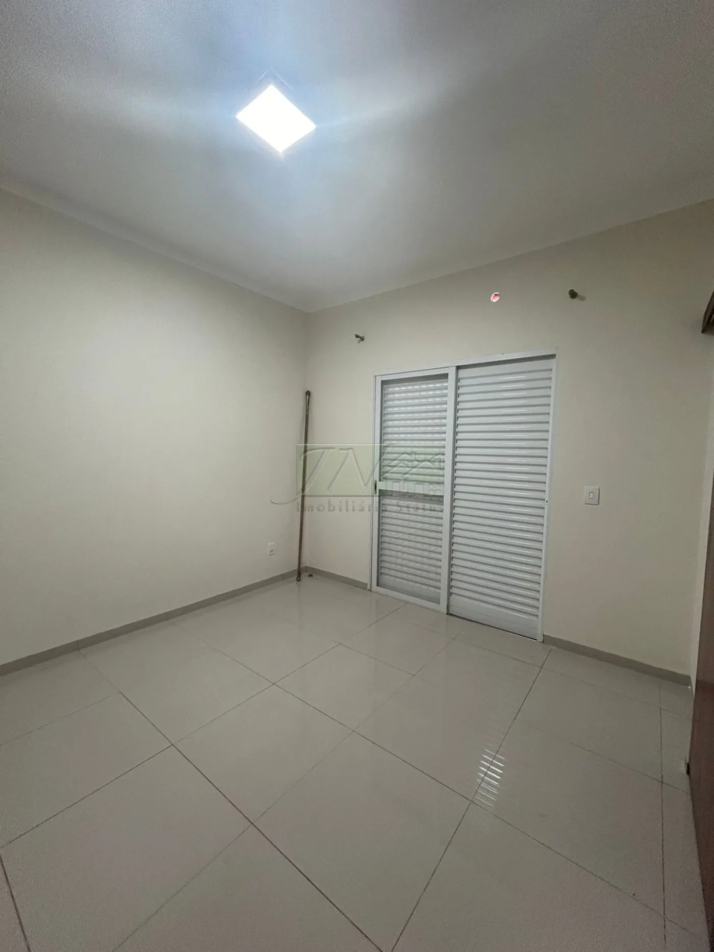 Alugar Residenciais / Casas em Santa Cruz do Rio Pardo R$ 2.700,00 - Foto 13
