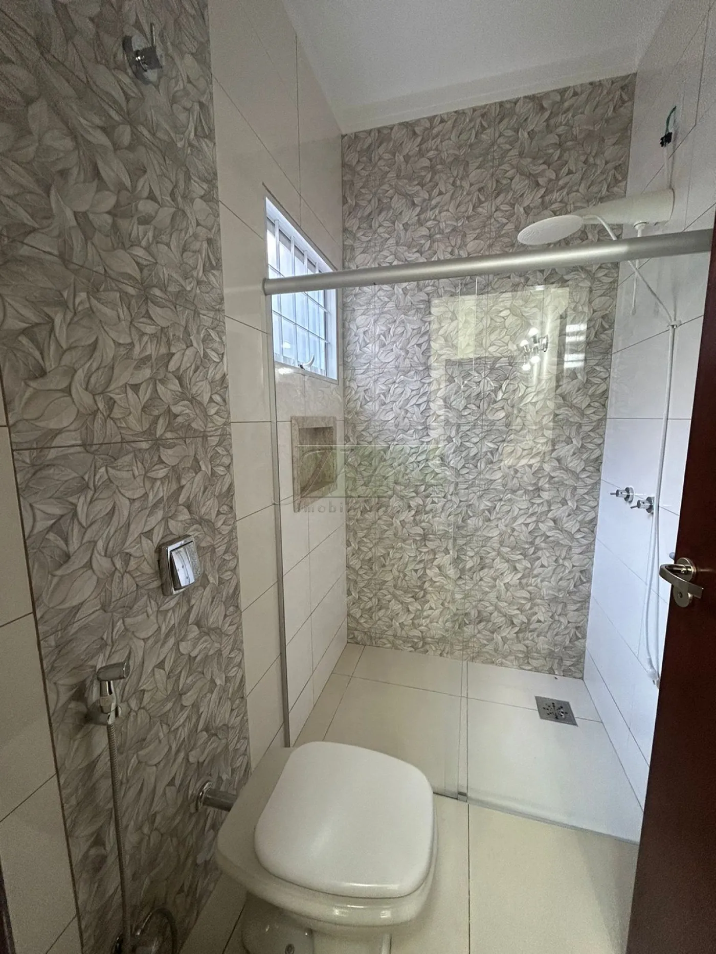 Alugar Residenciais / Casas em Santa Cruz do Rio Pardo R$ 2.700,00 - Foto 16