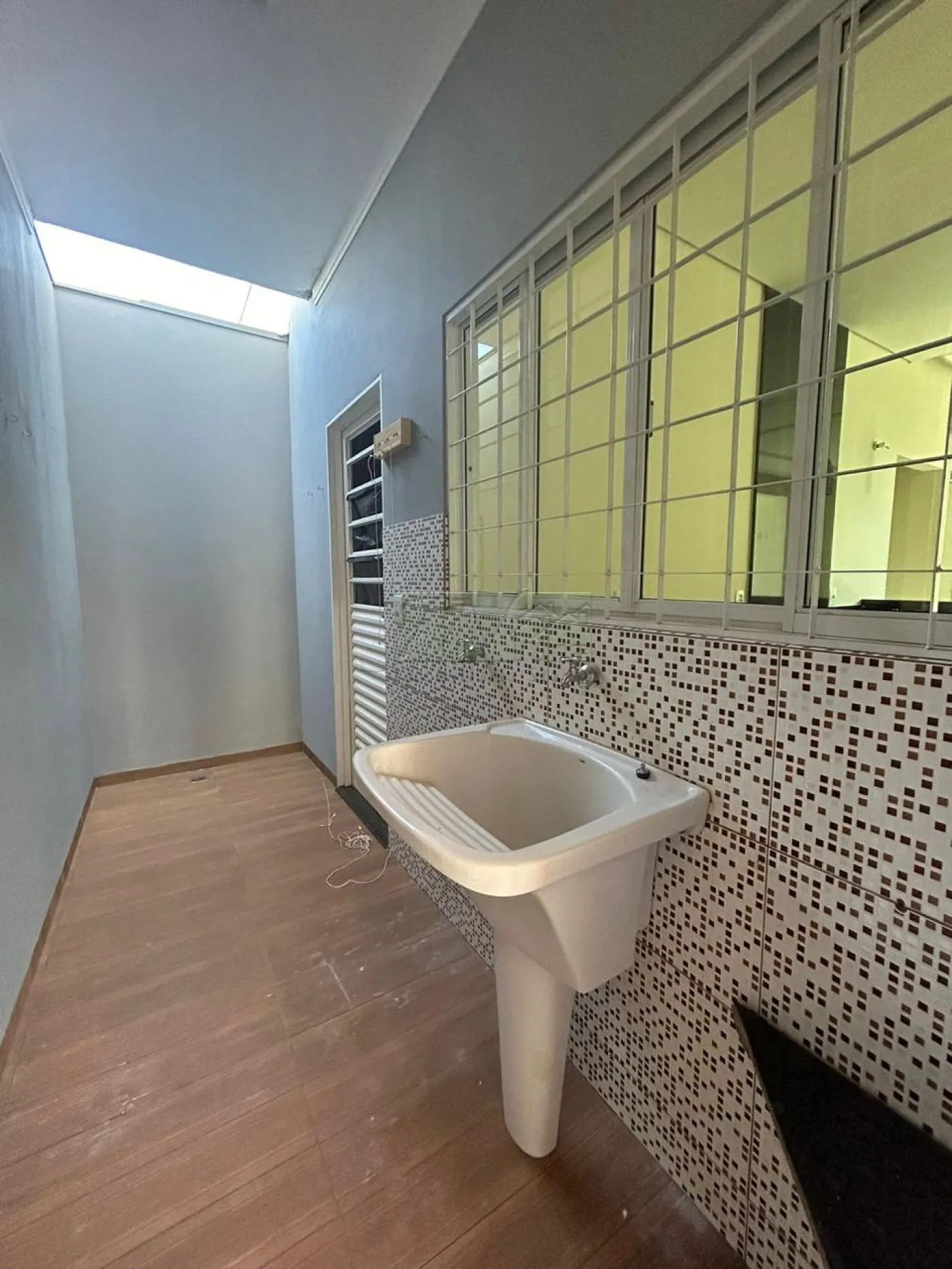 Alugar Residenciais / Casas em Santa Cruz do Rio Pardo R$ 2.700,00 - Foto 26