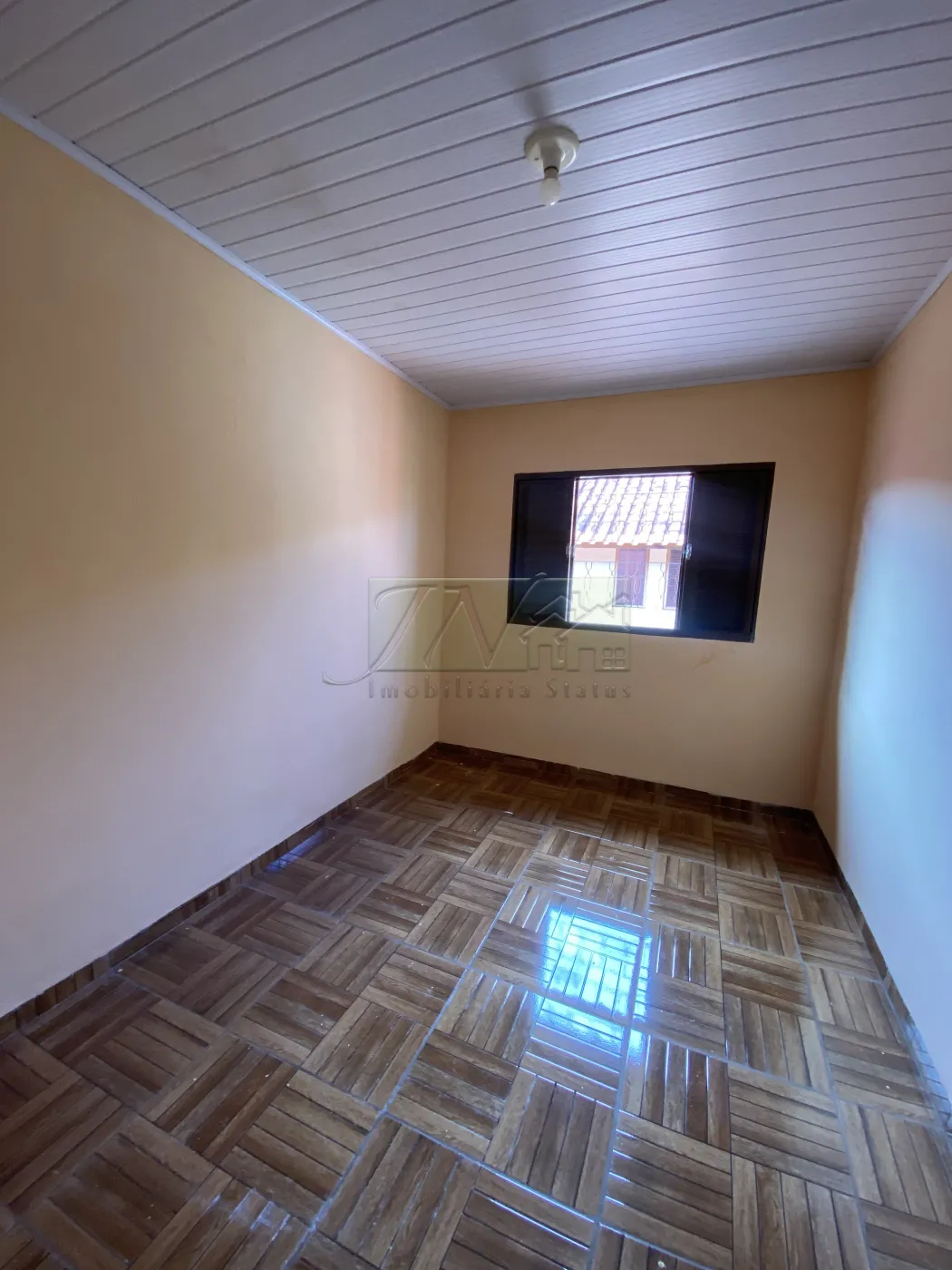 Alugar Residenciais / Casas em Santa Cruz do Rio Pardo R$ 1.150,00 - Foto 4