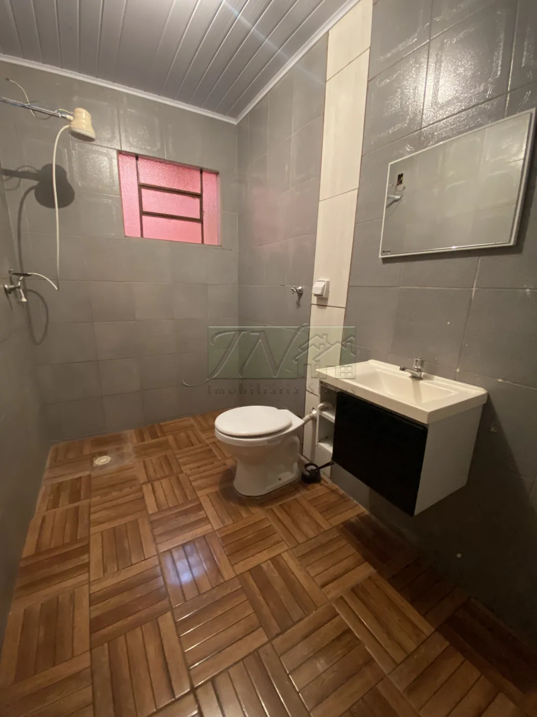 Alugar Residenciais / Casas em Santa Cruz do Rio Pardo R$ 1.150,00 - Foto 7