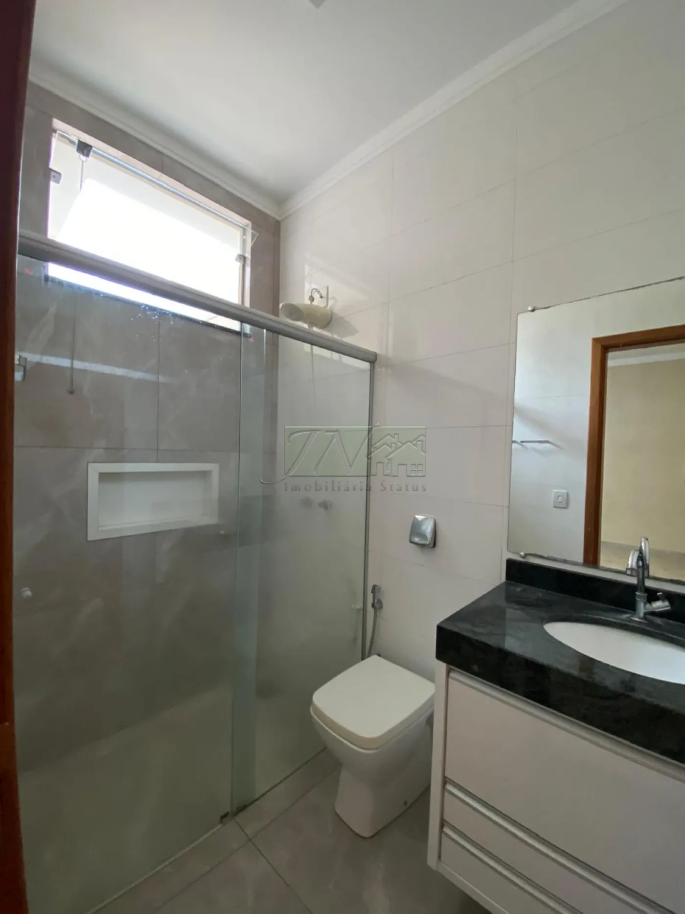 Alugar Residenciais / Casas em Santa Cruz do Rio Pardo R$ 2.000,00 - Foto 13