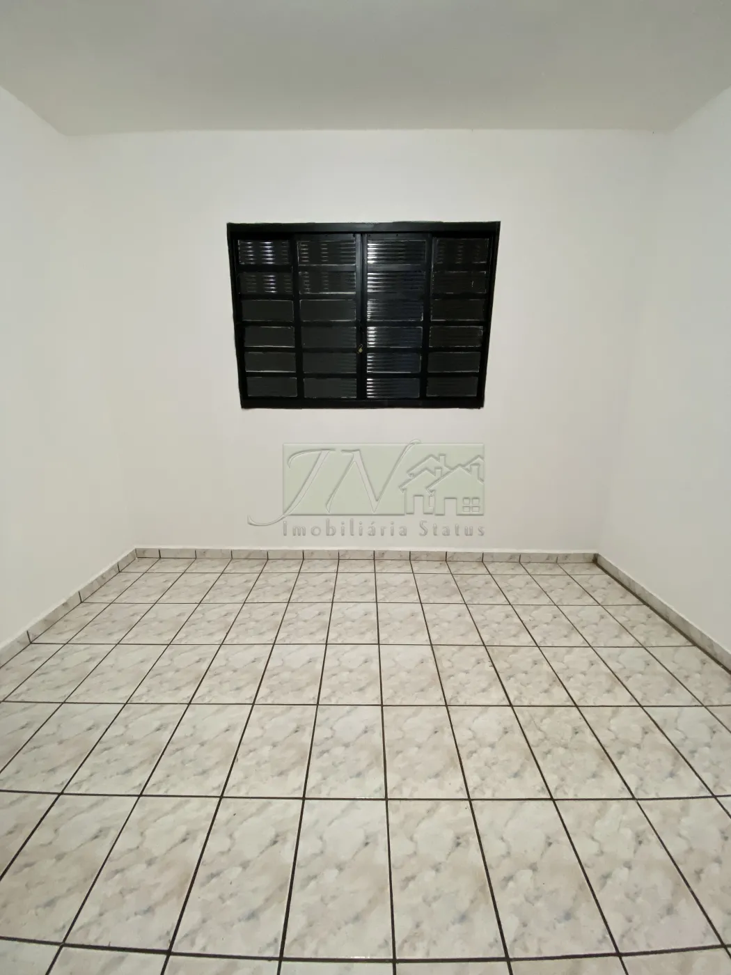 Alugar Residenciais / Casas em Santa Cruz do Rio Pardo R$ 1.200,00 - Foto 4