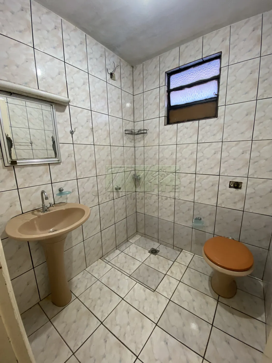 Alugar Residenciais / Casas em Santa Cruz do Rio Pardo R$ 1.200,00 - Foto 6