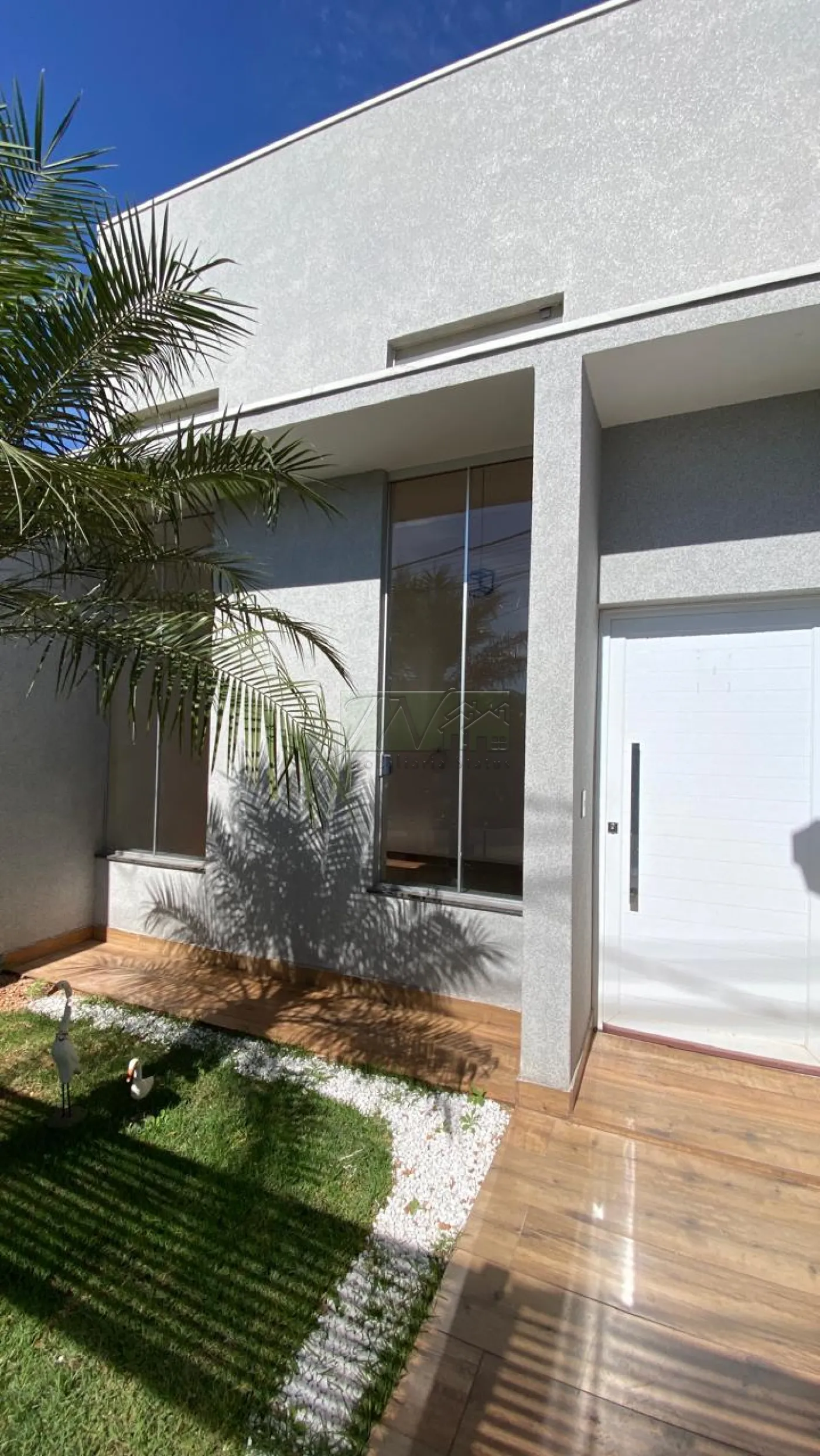 Alugar Residenciais / Casas em Santa Cruz do Rio Pardo R$ 2.600,00 - Foto 2