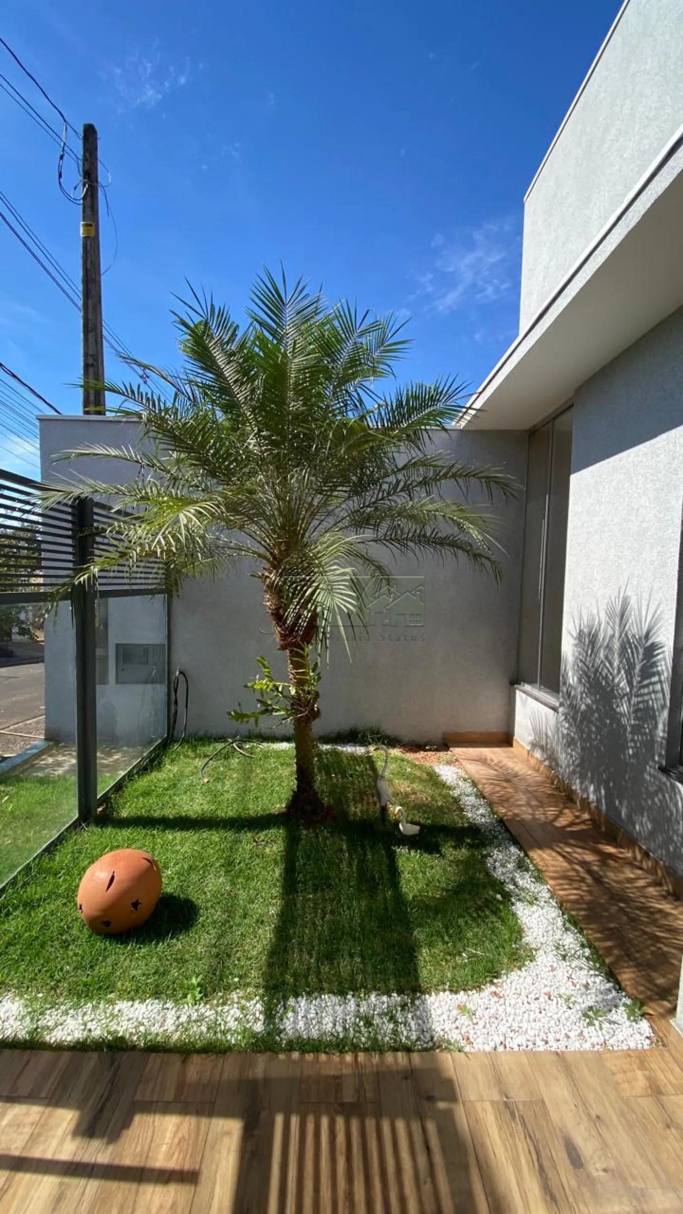 Alugar Residenciais / Casas em Santa Cruz do Rio Pardo R$ 2.600,00 - Foto 3