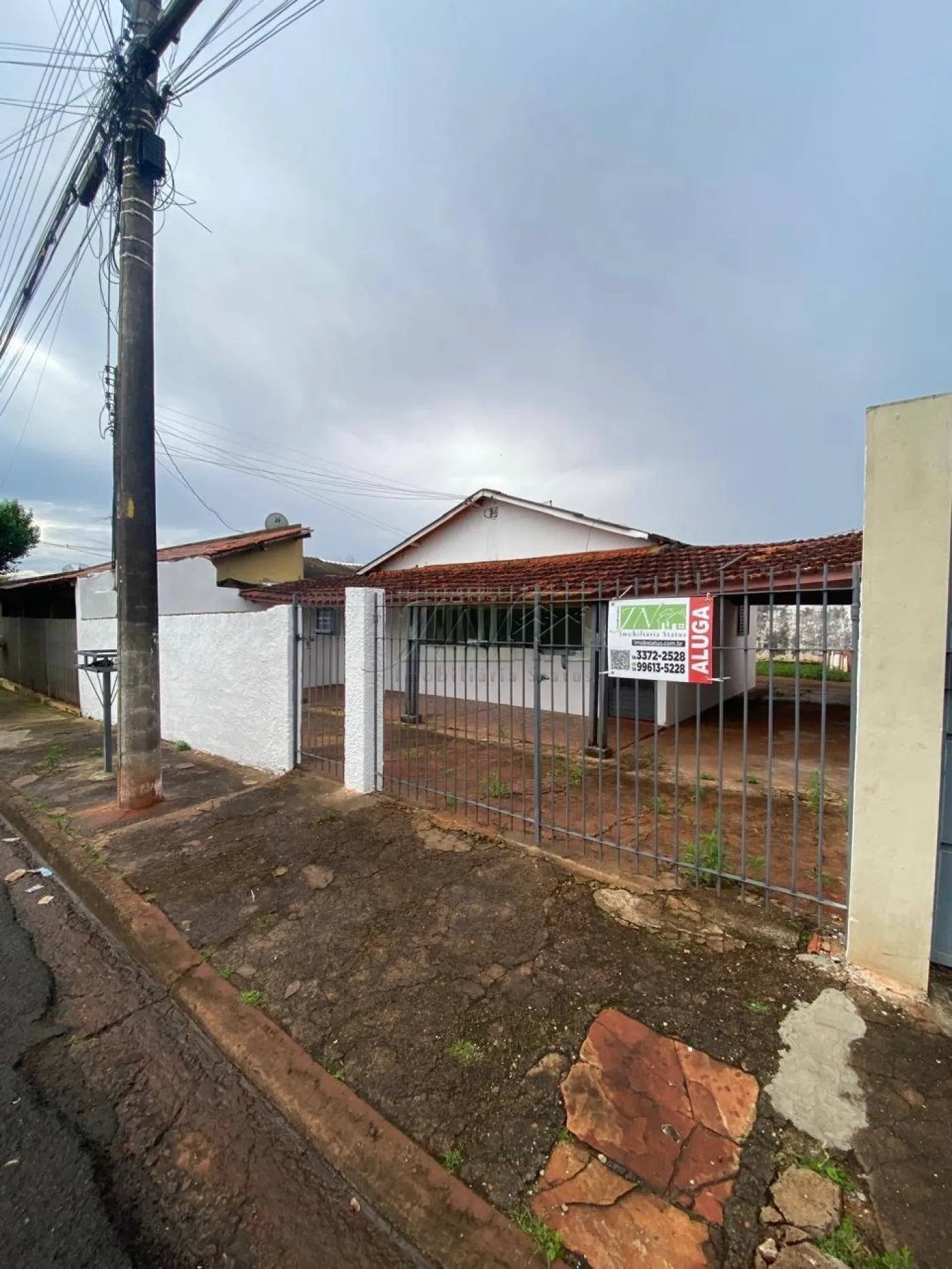 Alugar Residenciais / Casas em Santa Cruz do Rio Pardo R$ 1.000,00 - Foto 11