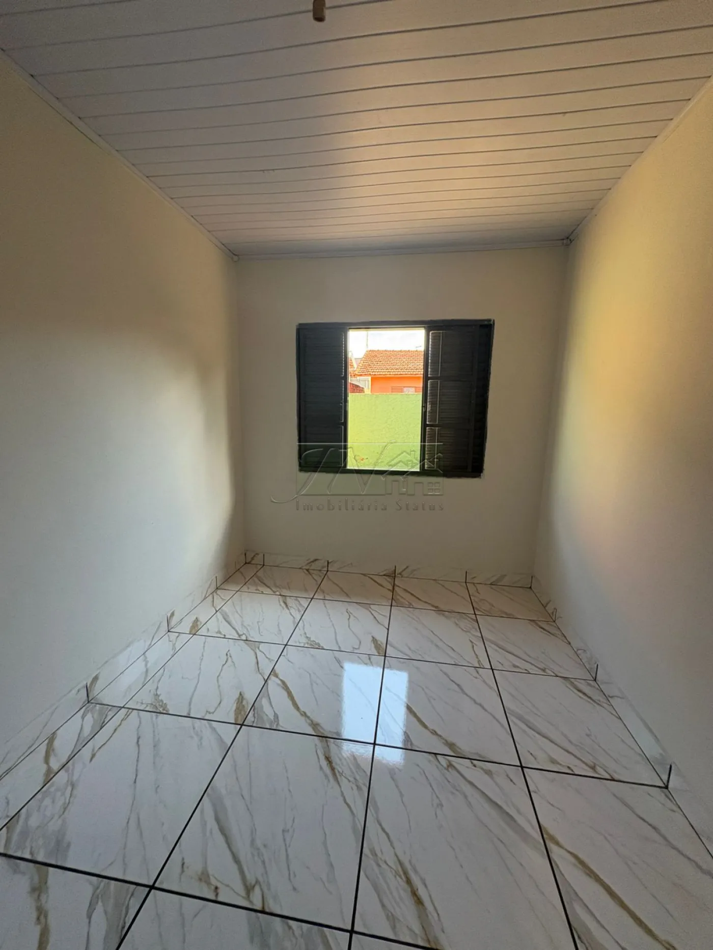 Alugar Residenciais / Casas em Santa Cruz do Rio Pardo R$ 900,00 - Foto 8
