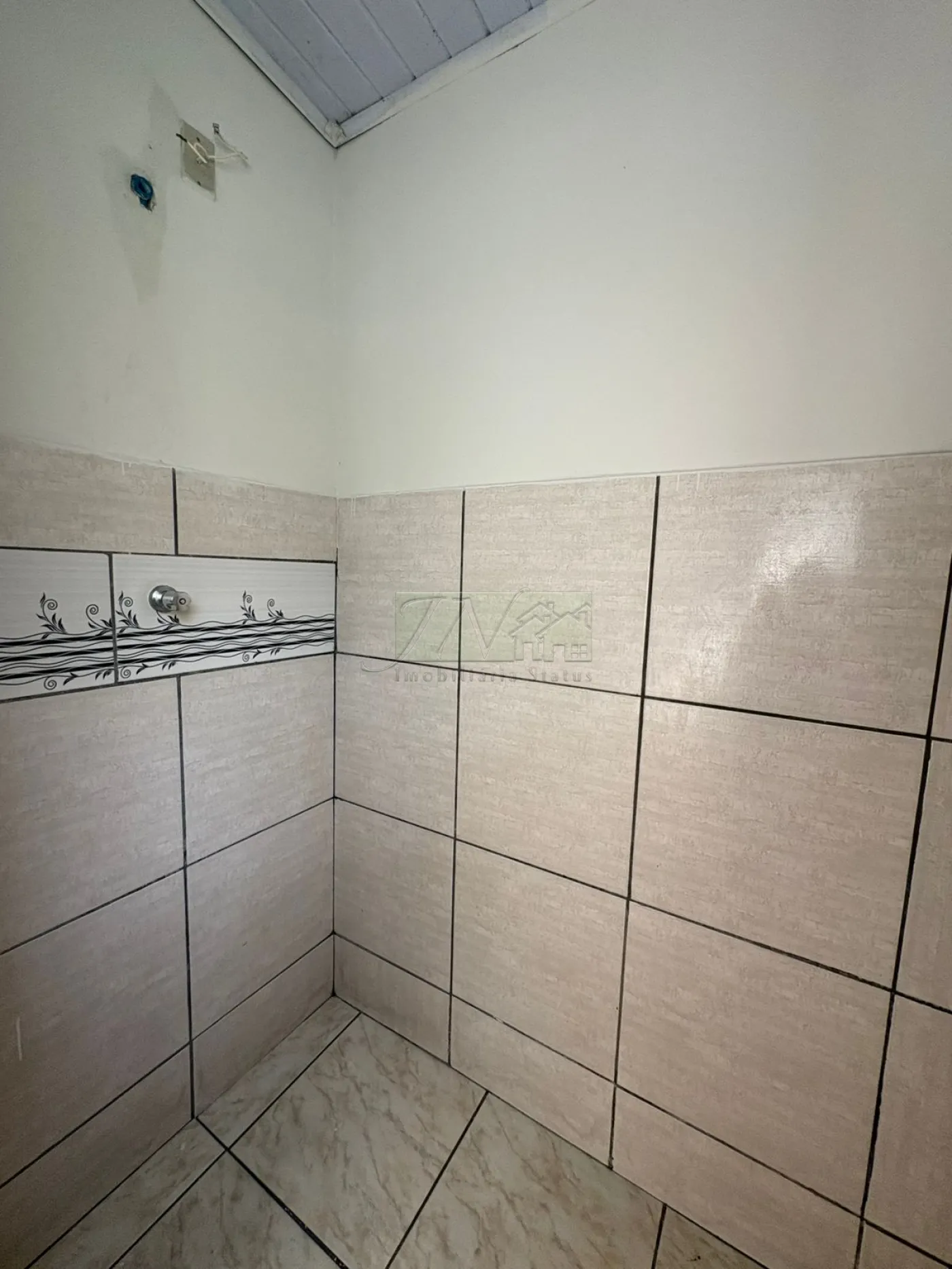 Alugar Residenciais / Casas em Santa Cruz do Rio Pardo R$ 900,00 - Foto 11