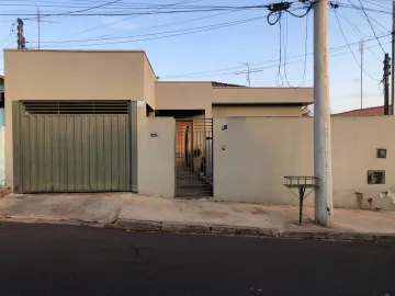 Santa Cruz do Rio Pardo Vila Oitenta Casa Venda R$300.000,00 2 Dormitorios 2 Vagas Area do terreno 319.00m2 