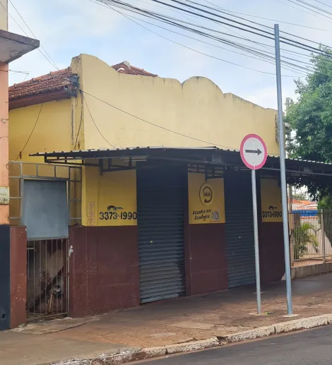 Santa Cruz do Rio Pardo Centro Comercial Venda R$420.000,00  3 Vagas Area do terreno 194.40m2 