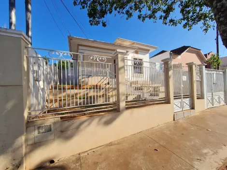 Santa Cruz do Rio Pardo Centro Casa Locacao R$ 3.300,00 4 Dormitorios 3 Vagas Area do terreno 303.00m2 