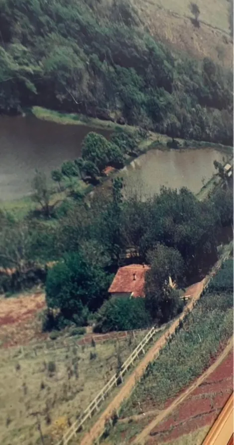 Santa Cruz do Rio Pardo Rural  Agua dos Pires Chacara Venda R$800.000,00  Area do terreno 9275.00m2 Area construida 200.00m2