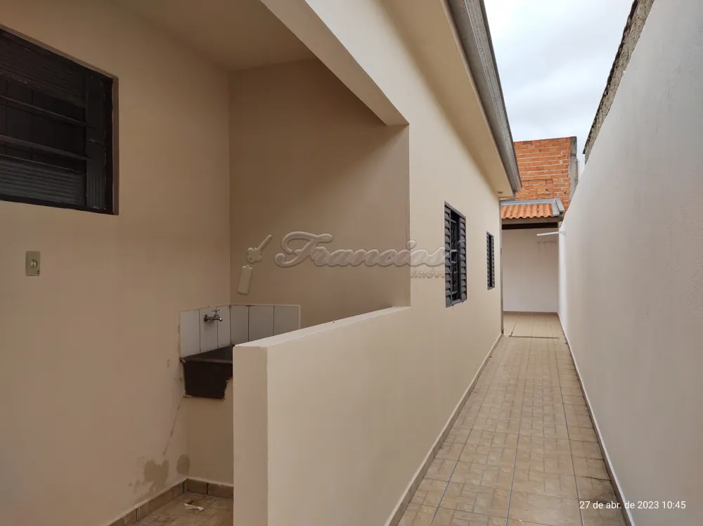 Alugar Casa / Padr&atilde;o em Itapetininga R$ 1.000,00 - Foto 8