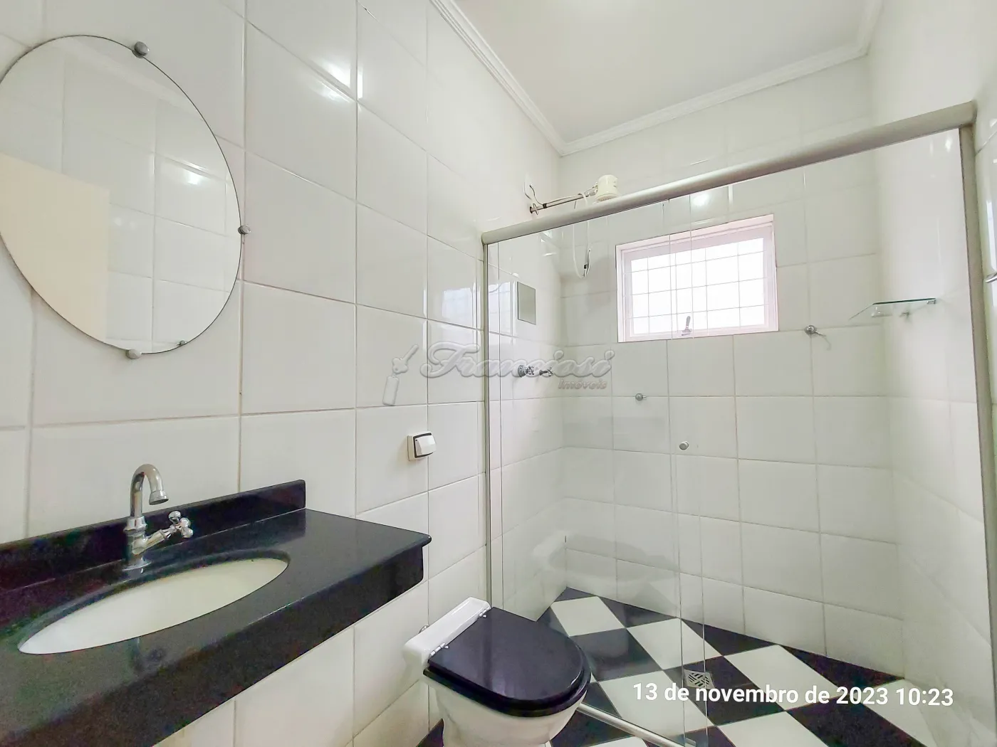 Alugar Casa / Padr&atilde;o em Itapetininga R$ 1.600,00 - Foto 10