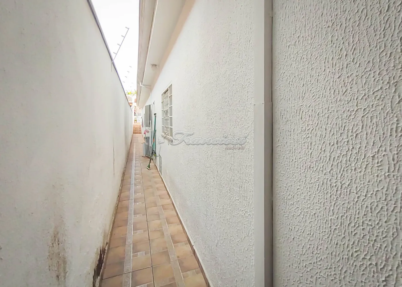 Comprar Casa / Padr&atilde;o em Itapetininga R$ 400.000,00 - Foto 15