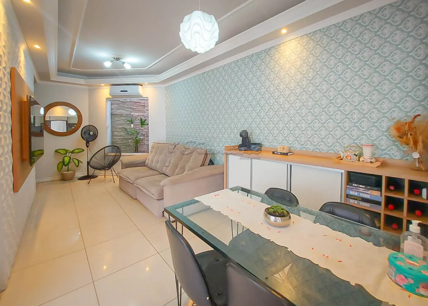 Comprar Casa / Padr&atilde;o em Itapetininga R$ 395.000,00 - Foto 2