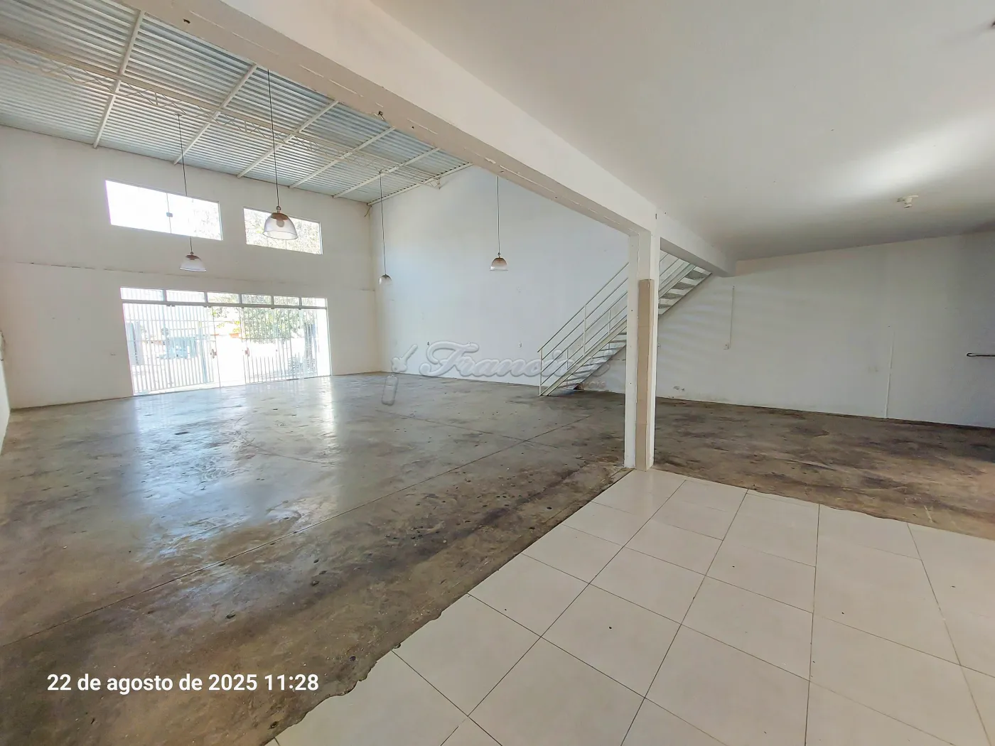 Alugar Comercial / Sal&atilde;o em Itapetininga R$ 4.200,00 - Foto 7