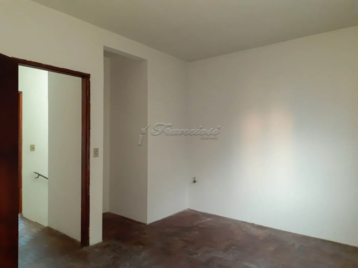 Alugar Casa / Padr&atilde;o em Itapetininga R$ 1.300,00 - Foto 13