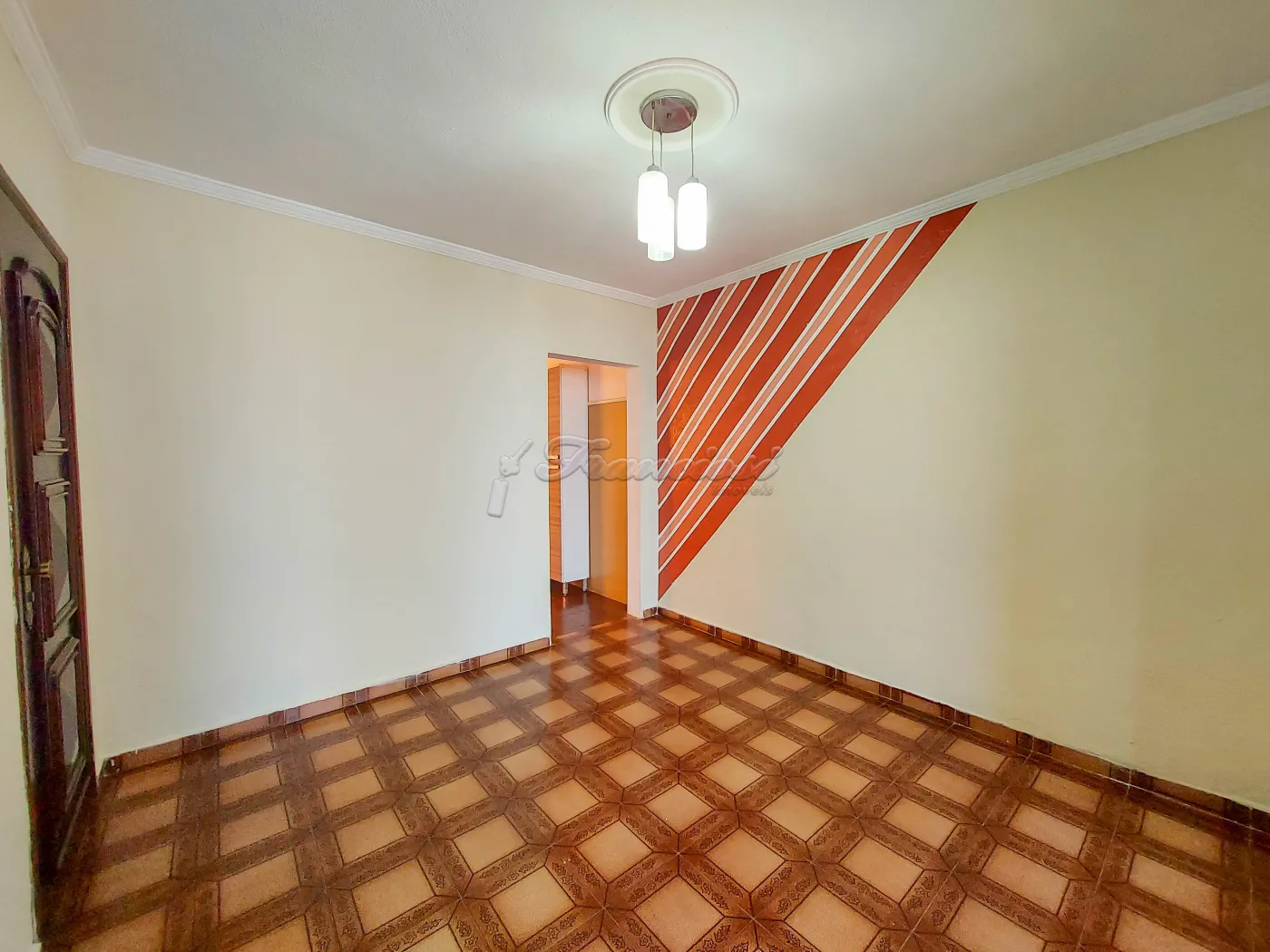 Alugar Casa / Padr&atilde;o em Itapetininga R$ 2.200,00 - Foto 2