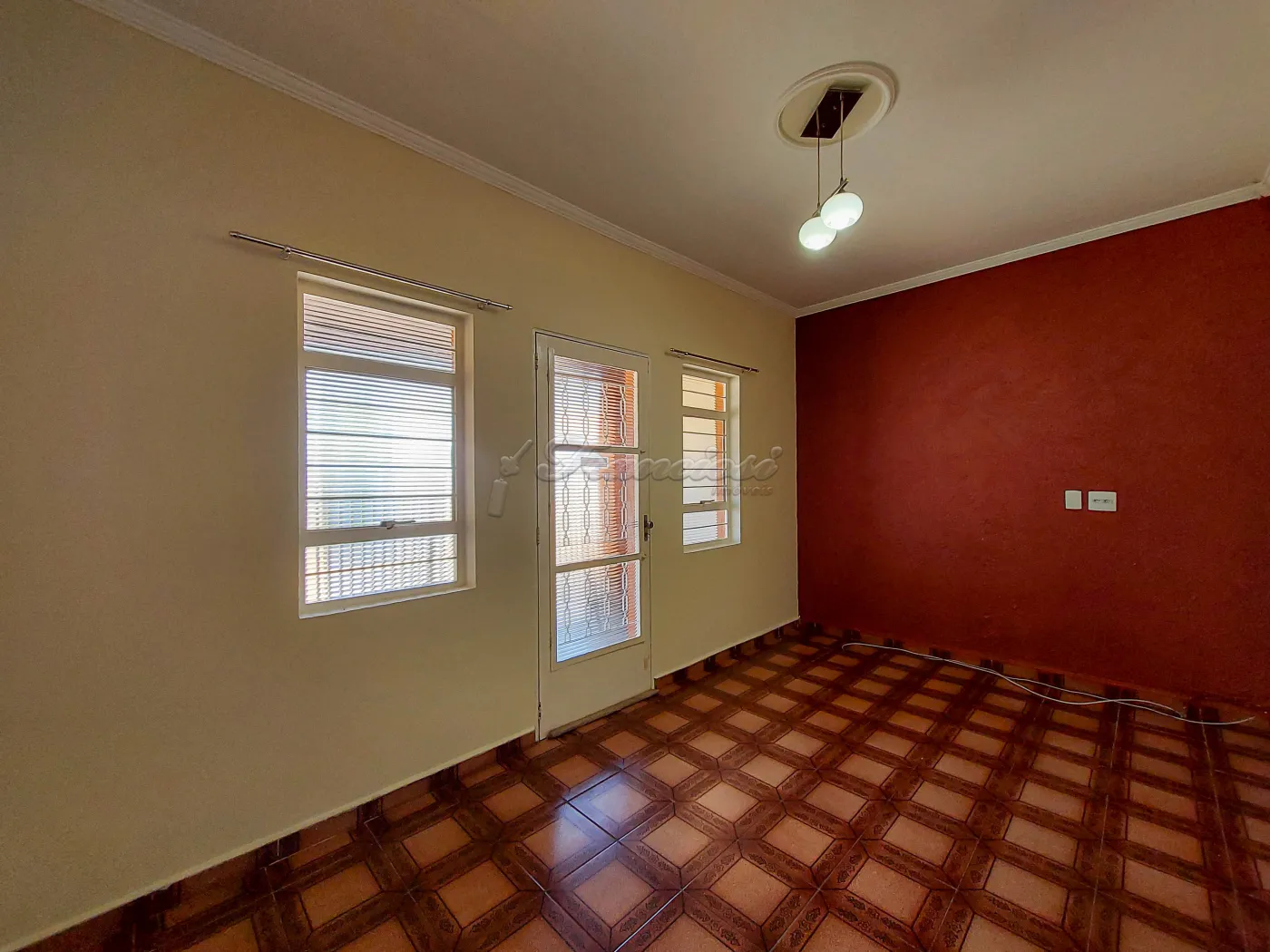 Alugar Casa / Padr&atilde;o em Itapetininga R$ 2.200,00 - Foto 3