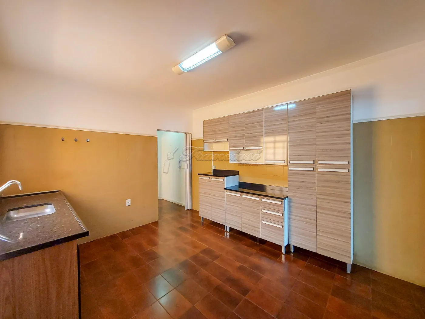 Alugar Casa / Padr&atilde;o em Itapetininga R$ 2.200,00 - Foto 7