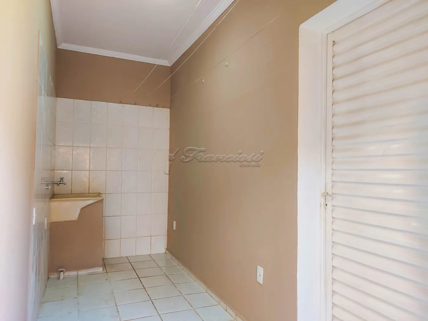 Alugar Casa / Padr&atilde;o em Itapetininga R$ 2.200,00 - Foto 15