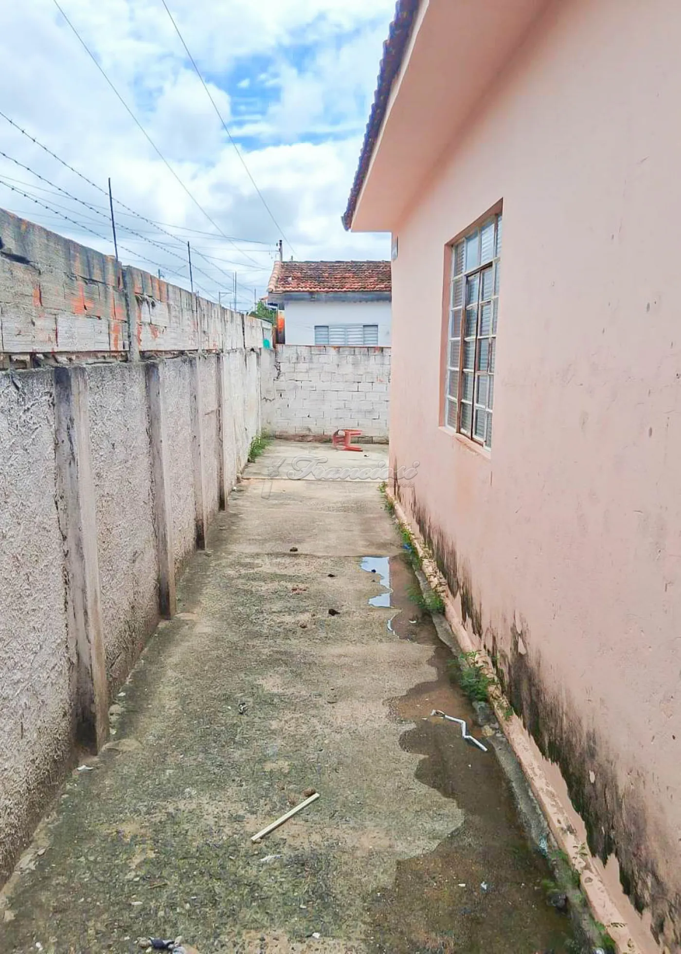 Comprar Casa / Padr&atilde;o em Itapetininga R$ 400.000,00 - Foto 6