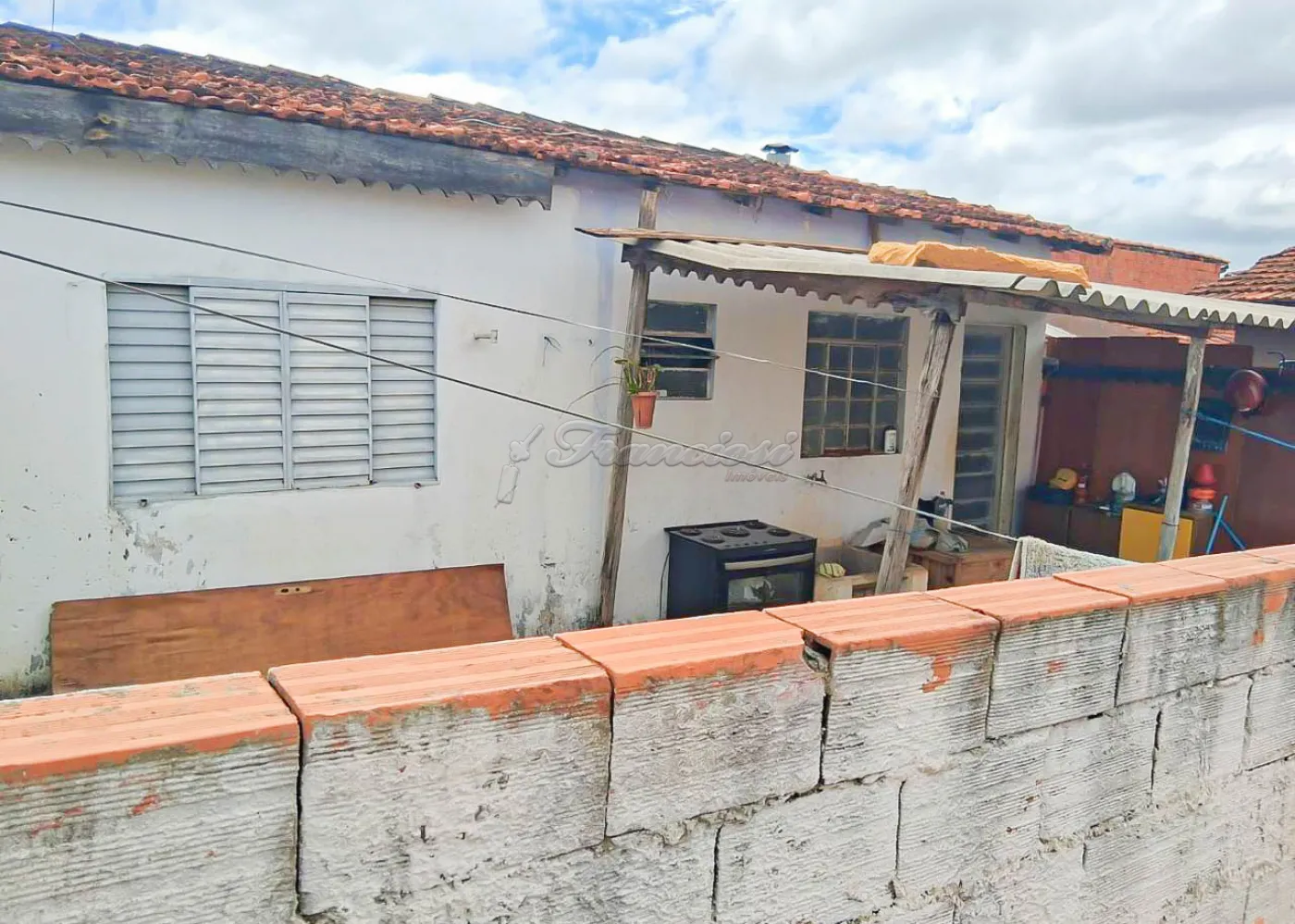 Comprar Casa / Padr&atilde;o em Itapetininga R$ 400.000,00 - Foto 8