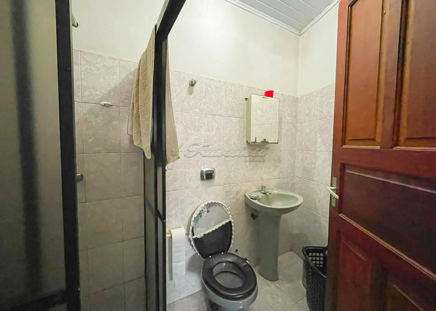 Comprar Casa / Padr&atilde;o em Itapetininga R$ 310.000,00 - Foto 4