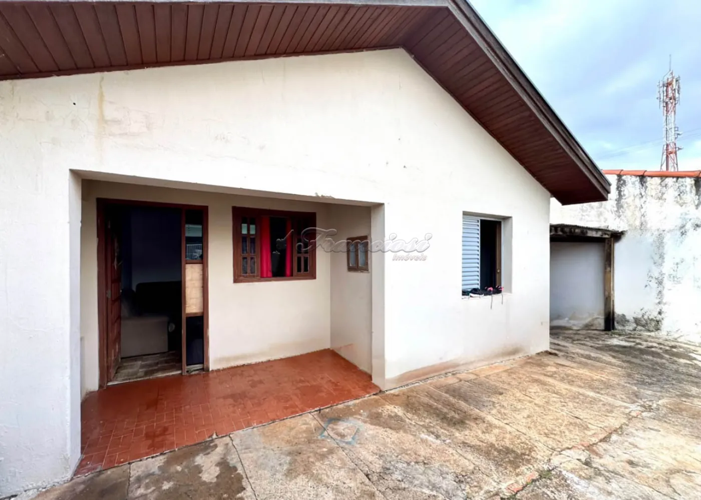 Comprar Casa / Padr&atilde;o em Itapetininga R$ 320.000,00 - Foto 1