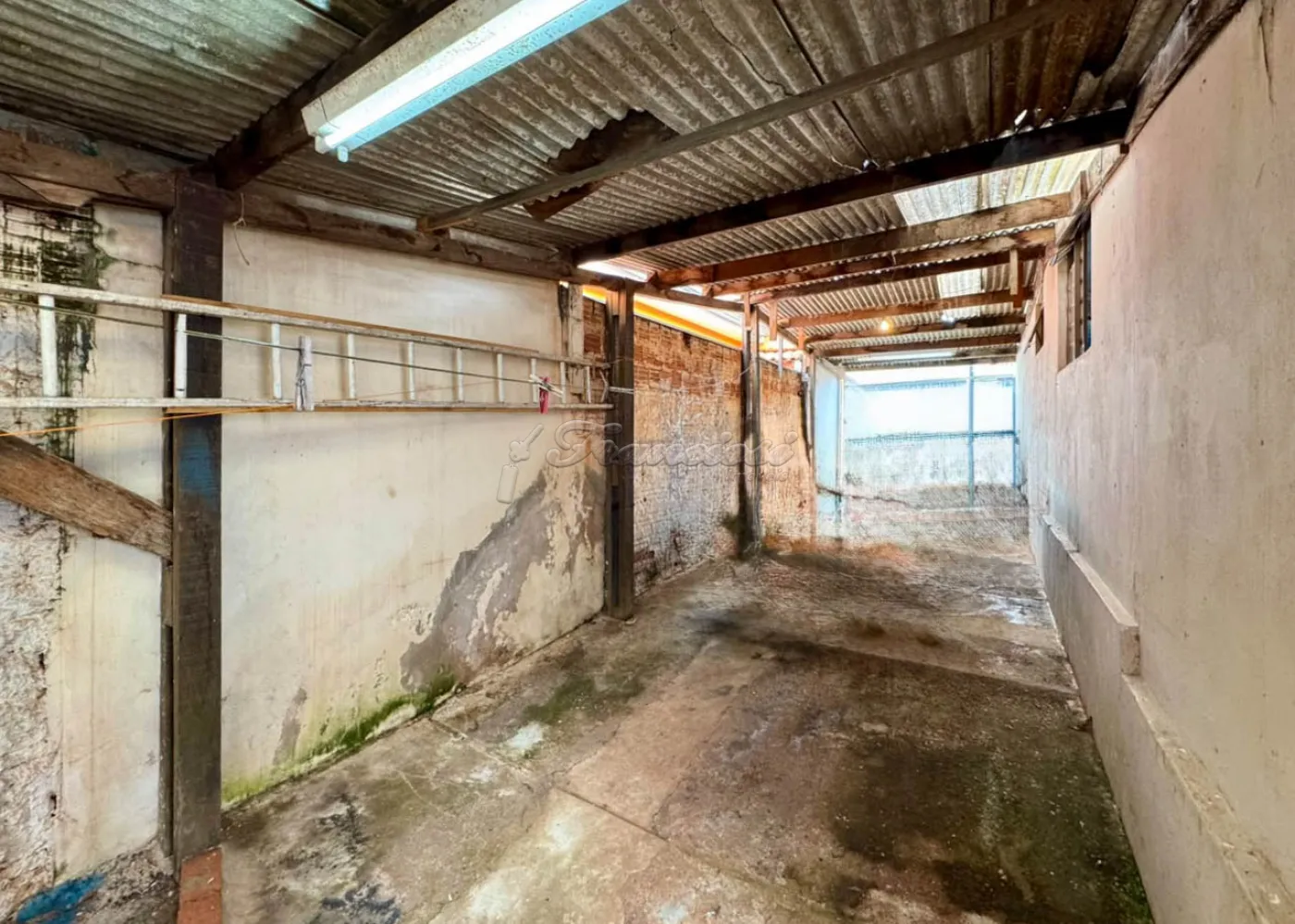 Comprar Casa / Padr&atilde;o em Itapetininga R$ 320.000,00 - Foto 12
