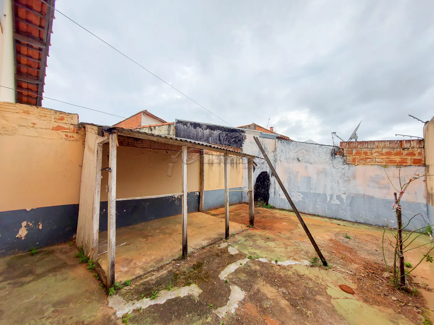 Alugar Casa / Padr&atilde;o em Itapetininga R$ 1.400,00 - Foto 7