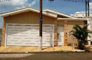 Itapetininga Jardim Mesquita Casa Venda R$900.000,00 3 Dormitorios 2 Vagas Area do terreno 300.00m2 Area construida 220.00m2