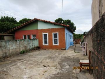Itapetininga Vila Hungria Casa Venda R$220.000,00 2 Dormitorios  Area do terreno 678.00m2 Area construida 85.00m2