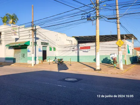 Itapetininga Centro Salao Locacao R$ 5.000,00  Area do terreno 500.00m2 Area construida 180.00m2