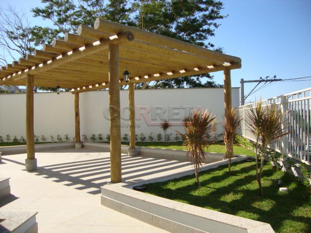 Alugar Apartamento / Padr&atilde;o em Ara&ccedil;atuba R$ 2.700,00 - Foto 16