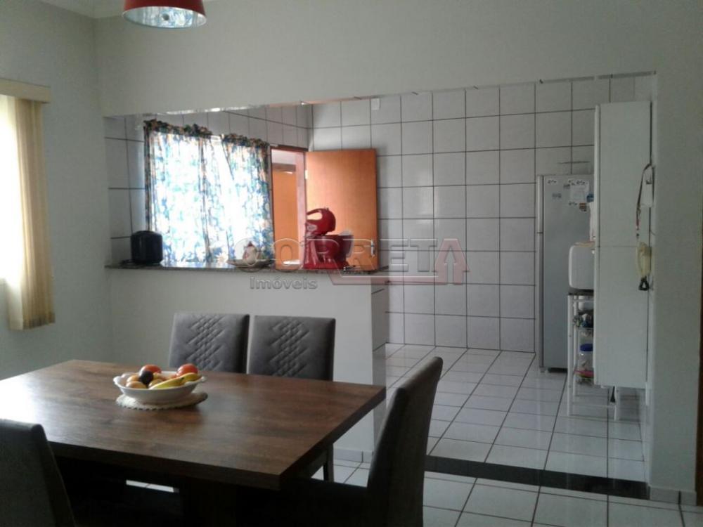 Comprar Casa / Residencial em Ara&ccedil;atuba R$ 320.000,00 - Foto 3