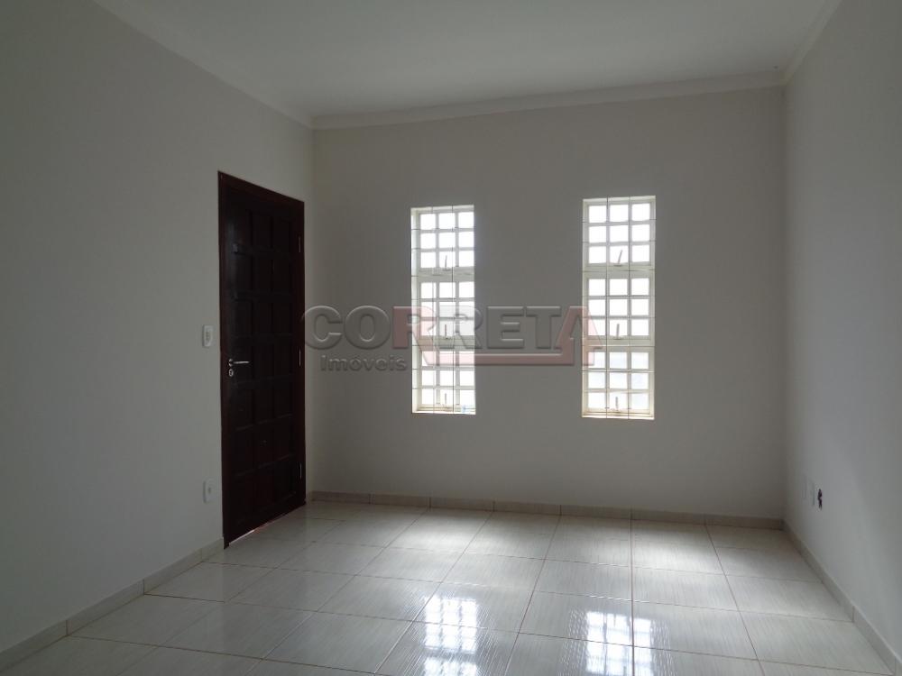 Alugar Casa / Residencial em Ara&ccedil;atuba R$ 1.550,00 - Foto 5