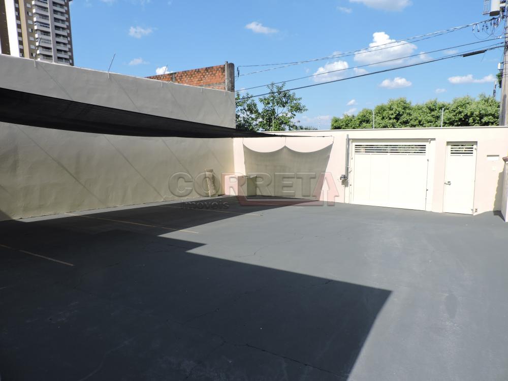 Alugar Casa / Kitnet em Ara&ccedil;atuba R$ 850,00 - Foto 2
