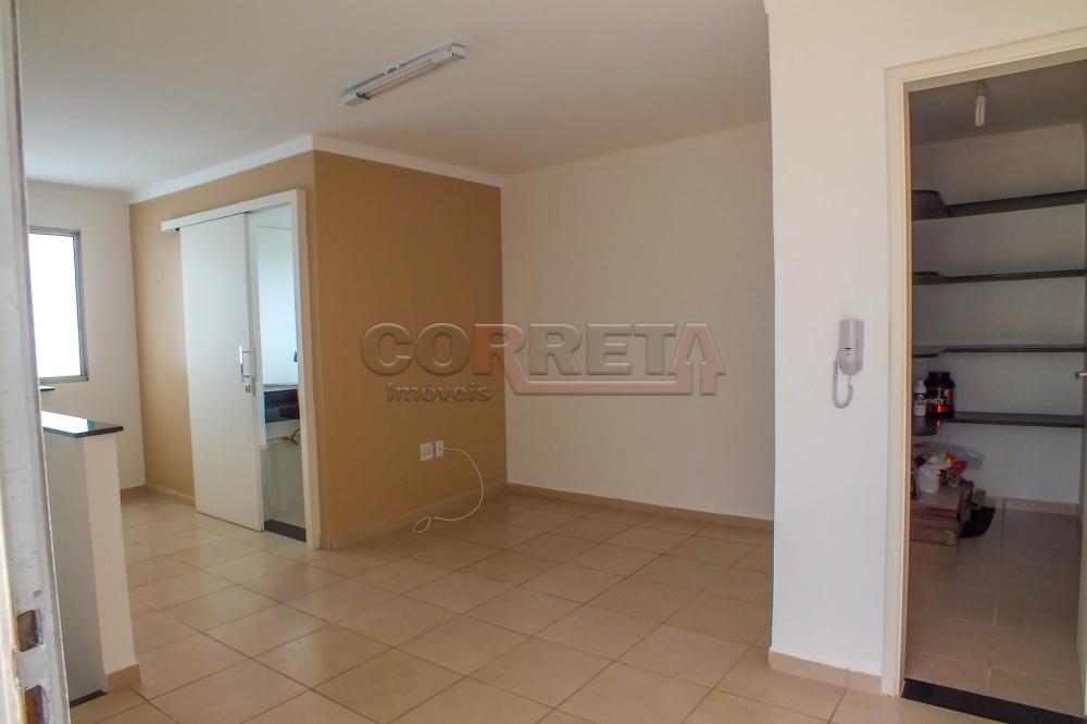 Alugar Apartamento / Padr&atilde;o em Ara&ccedil;atuba R$ 850,00 - Foto 14