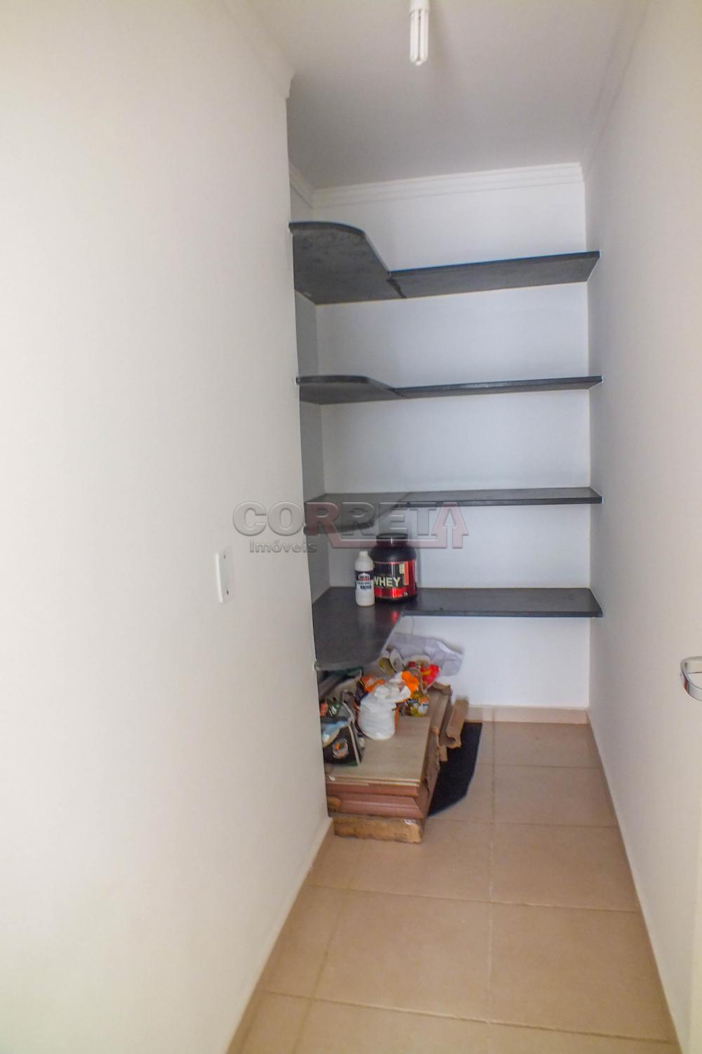Alugar Apartamento / Padr&atilde;o em Ara&ccedil;atuba R$ 850,00 - Foto 15