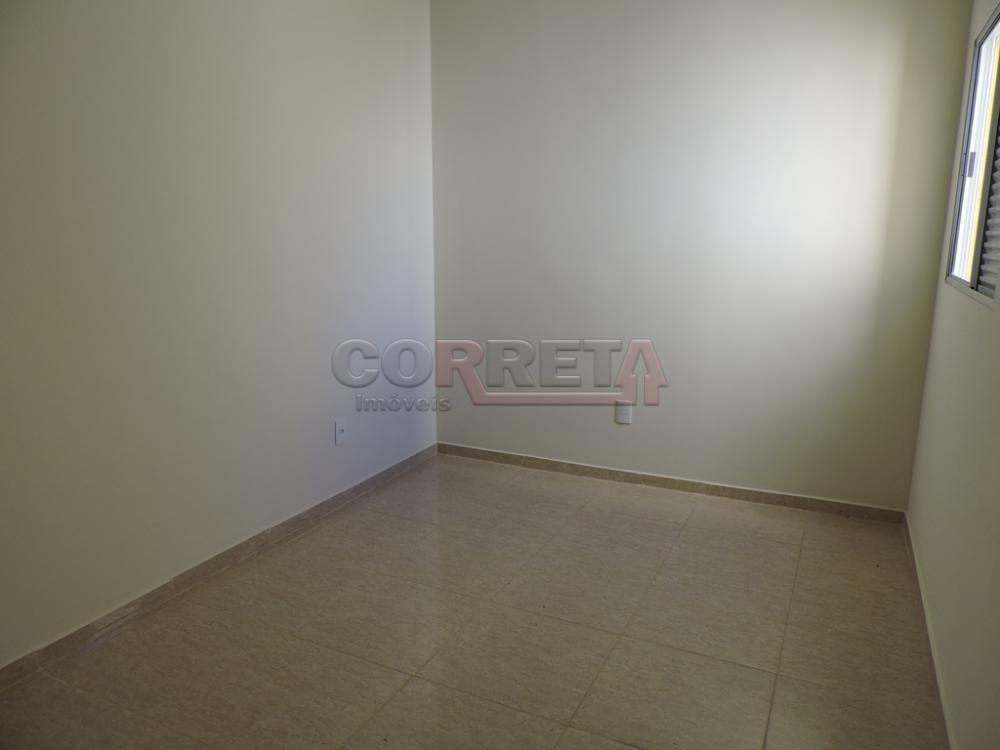 Comprar Apartamento / Padr&atilde;o em Ara&ccedil;atuba R$ 200.000,00 - Foto 7