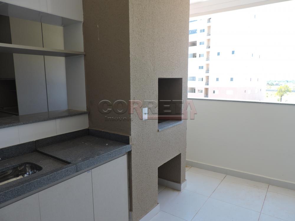 Alugar Apartamento / Padr&atilde;o em Ara&ccedil;atuba R$ 1.800,00 - Foto 3