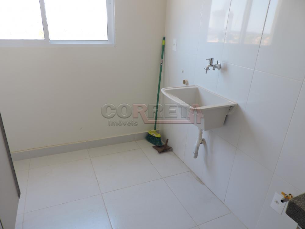 Alugar Apartamento / Padr&atilde;o em Ara&ccedil;atuba R$ 1.800,00 - Foto 6