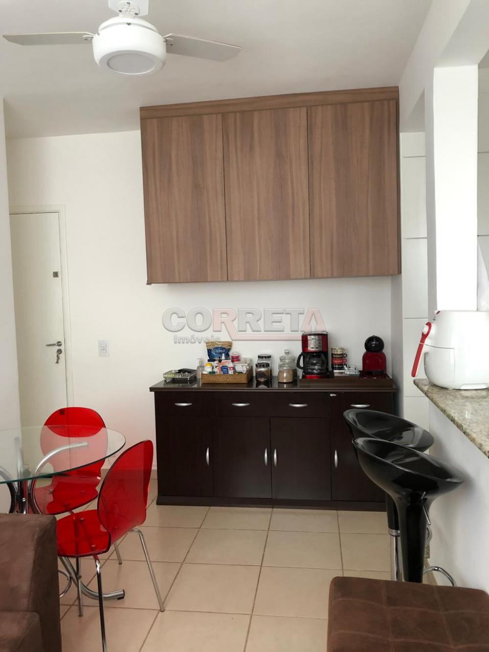 Alugar Apartamento / Padr&atilde;o em Ara&ccedil;atuba R$ 1.500,00 - Foto 2