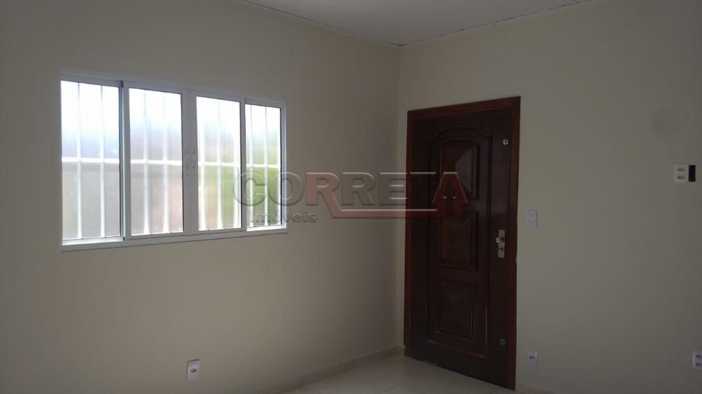 Alugar Casa / Residencial em Ara&ccedil;atuba R$ 1.000,00 - Foto 4