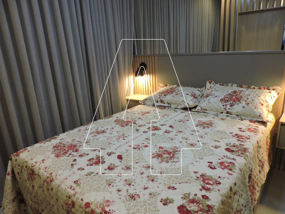 Alugar Apartamento / Padr&atilde;o em Ara&ccedil;atuba R$ 2.950,00 - Foto 16